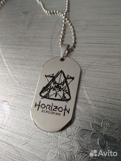 Кулон с Громозевом horizon zero dawn