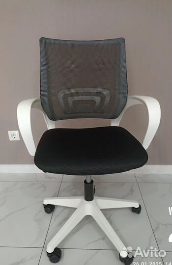 Компьютерное кресло