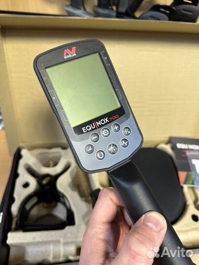 Металлоискатель Minelab Equinox 700
