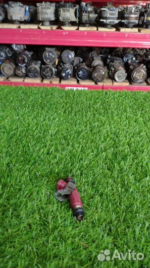 Форсунка топливная Mazda Demio DY3W zyve 2002-2007