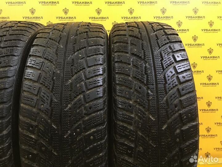 Marshal I'Zen RV Stud KC16 215/60 R17 100T