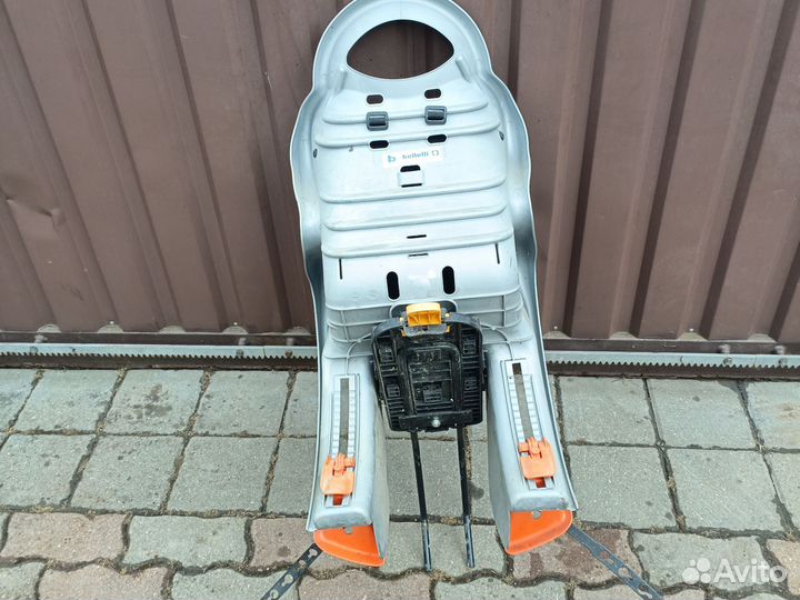 Детское велокресло на багажник