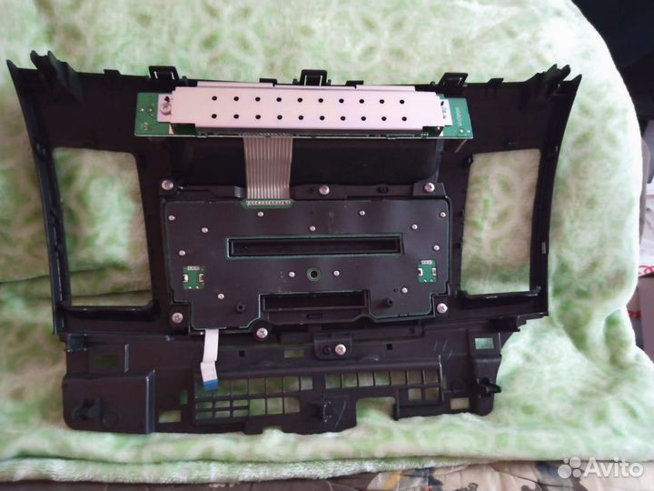 Рамка с магнитолой родная от лансер 10