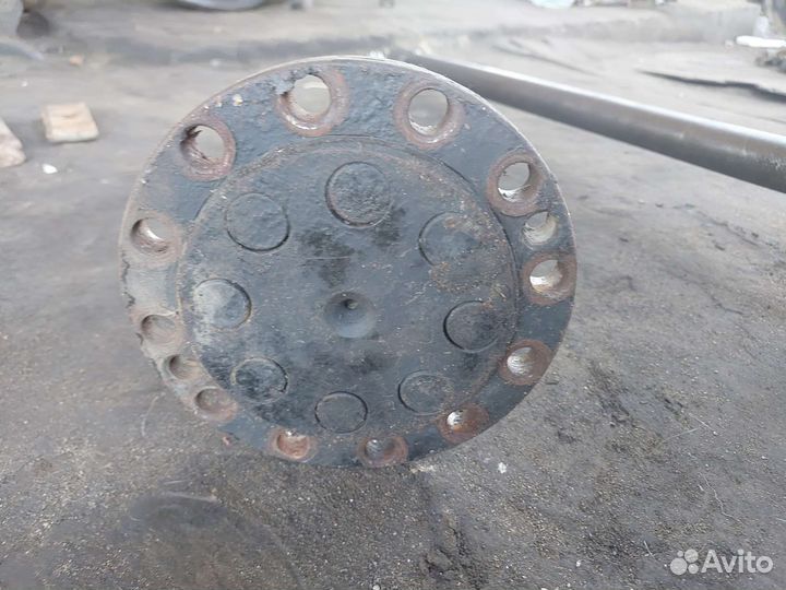 Полуось маз зубренок