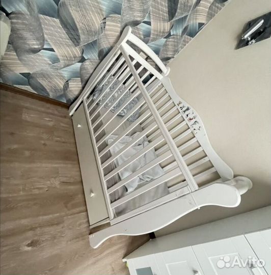 Детская кроватка