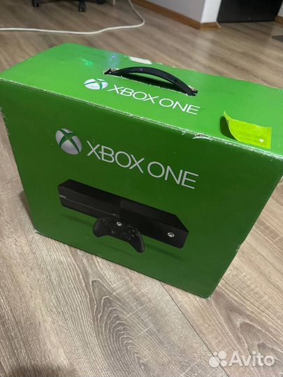 Игровая приставка Microsoft Xbox One 500Gb