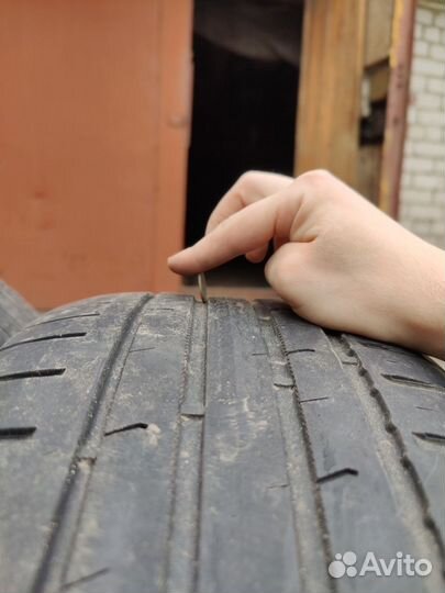 Nokian Tyres Hakka Blue 2 225/50 R17 98W