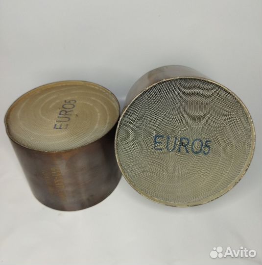 Катализатор универсальный