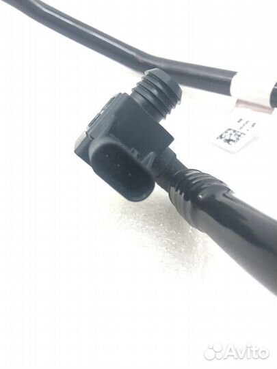 Трубка вакуумная Land Rover Range Rover Sport L494