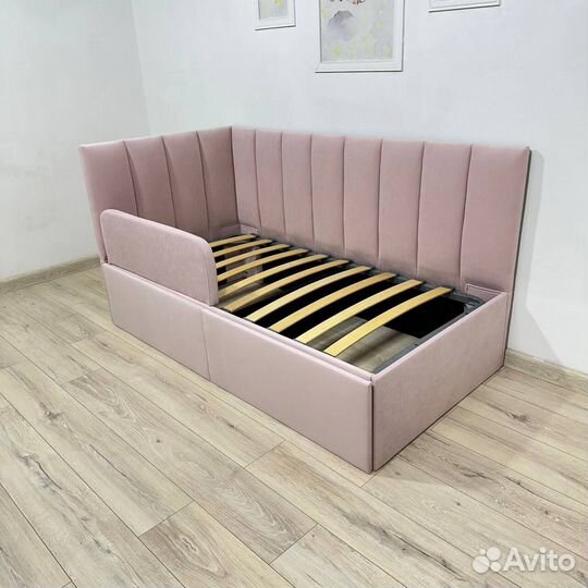 Кровать подростковая