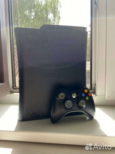 Xbox 360 и джостик