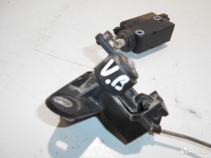 Замок багажника Opel Vectra B