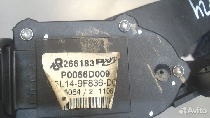 Педаль газа Lincoln Navigator, 2005