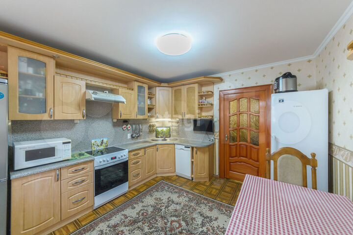 4-к. квартира, 113,3 м², 4/9 эт.