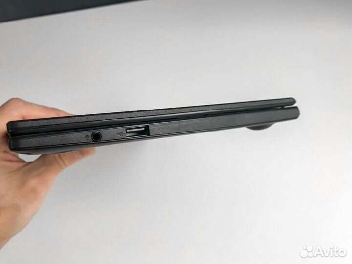 Asus L210M, IPS FullHD, N4020, UHD 600