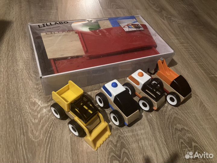 Гараж с машинками Икеа