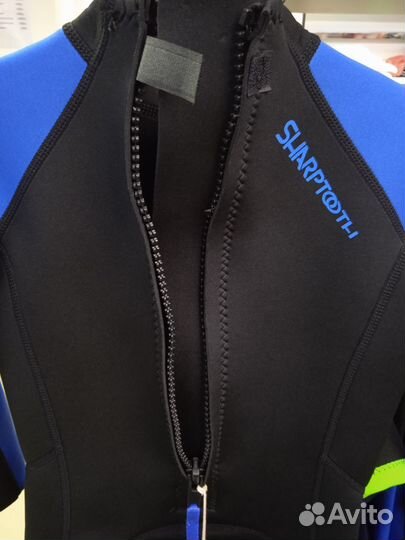 Абсолютно новый Детский Гидрокостюм 9-10 лет