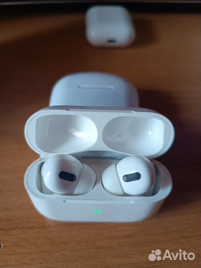 Наушники apple airpods