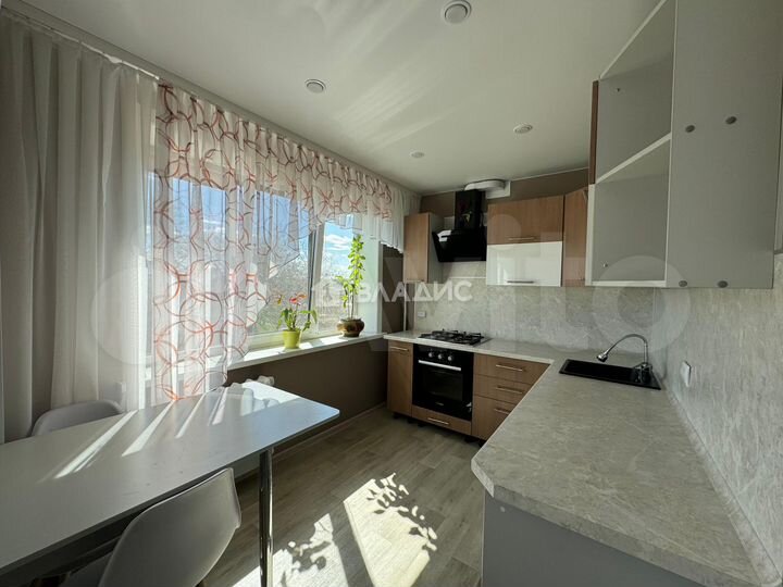 4-к. квартира, 80,4 м², 4/5 эт.