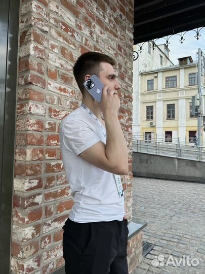 iPhone 12, 64 ГБ