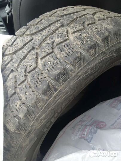 Hankook Optimo H724 2.25/60 R17
