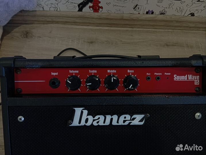Басовый комбоусилитель Ibanez