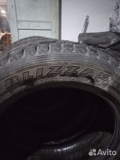 Bridgestone Blizzak DM-Z3 235/55 R18