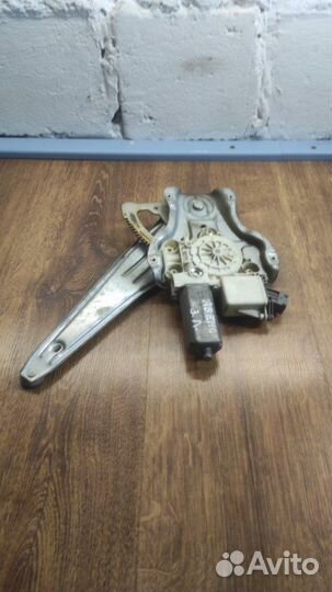 Стеклоподъемный механизм задний левый Toyota