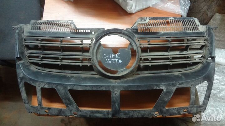 VW Golf 5 2003-2009 Решетка радиаторов