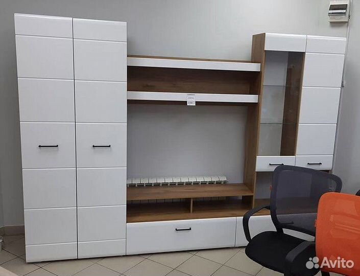 Новпя стенка в наличии мдф