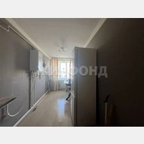 4-к. квартира, 71,9 м², 1/2 эт., Кардоникская