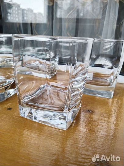 Набор стаканов