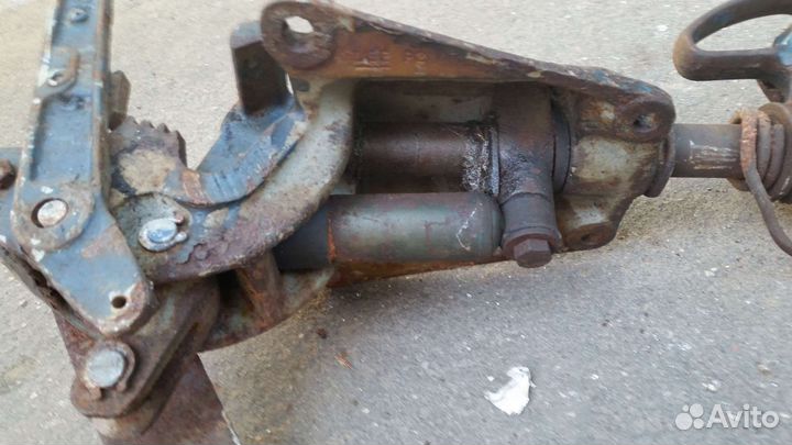 Замок фаркопа прицепа