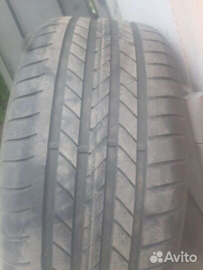 Goodyear EfficientGrip Cargo 245/50 R18