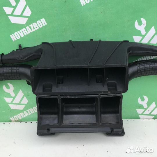 Воздуховод отопителя Тойота Королла Е120