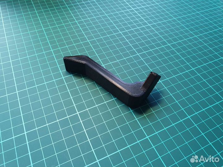 Ручка открывания капота на LADA Xray, Рычаг замка