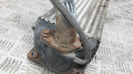 Радиатор интеркуллера toyota corolla E15 (NDN49KC0