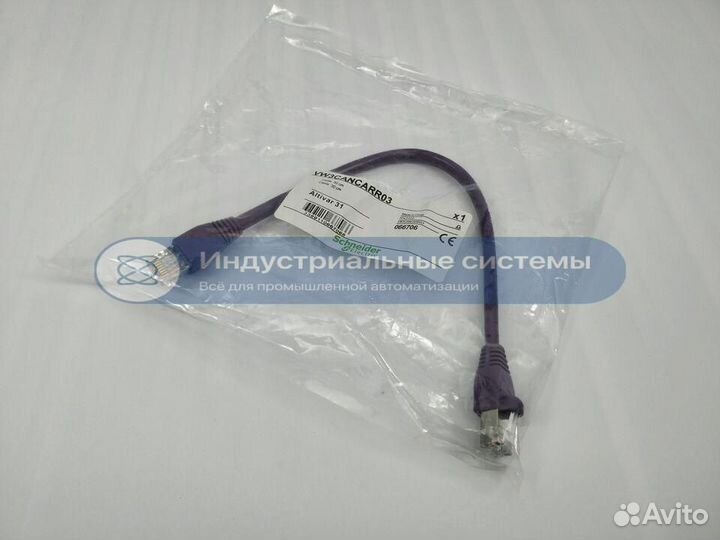 Кабель Schneider Electric VW3cancarr03