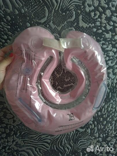 Круг на шею для купания