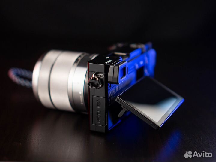 Sony Alpha a6000 + 18-55 OSS