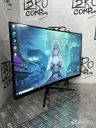 Игровой монитор с изогнутым экраном 24 новый