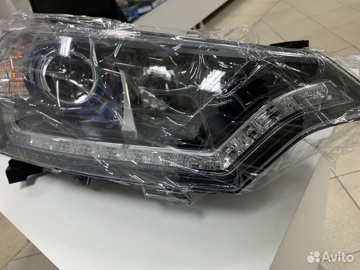 Фара передняя правая dongfeng AX7