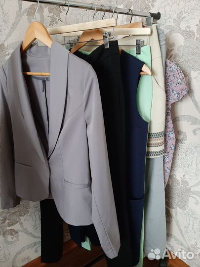 Вещи пакетом р. 44