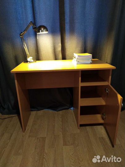 Стол ikea, для школьника, для работы за компом