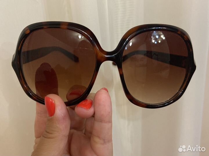 Солнцезащитные очки женские