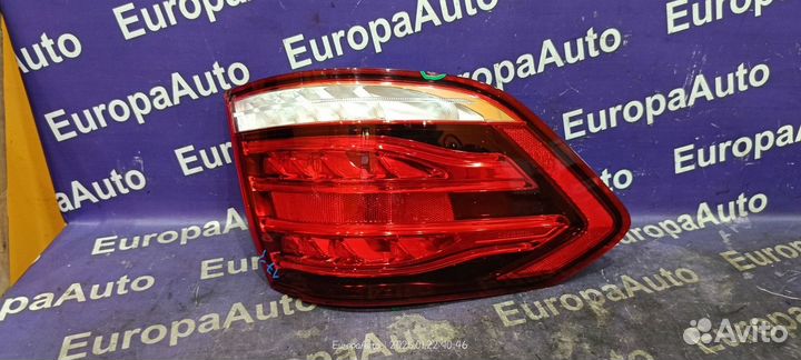 Фонарь задний задний левый Mercedes-Benz E-Class