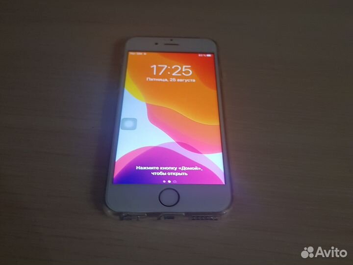 Телефон iPhone 6s