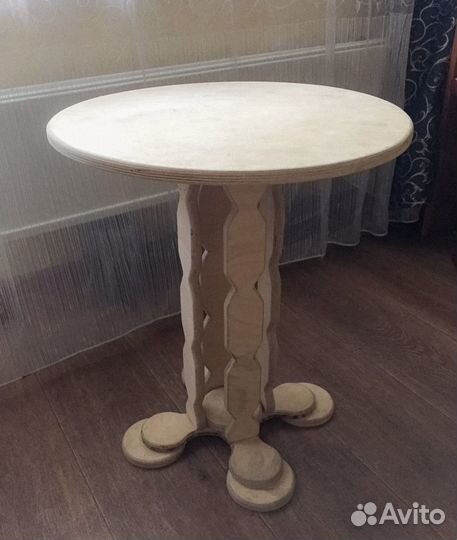 Интерьерный столик