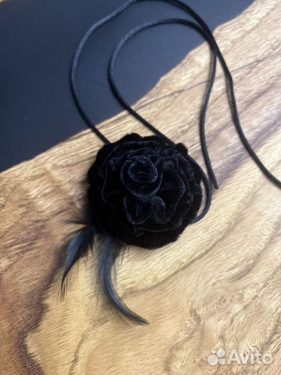 Чокер цветок на шею