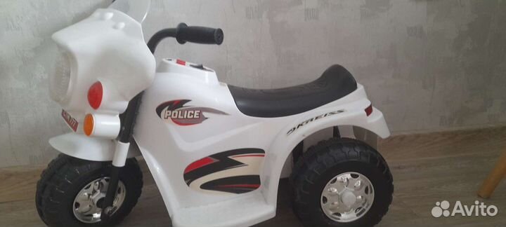 Детская машина каталка бу